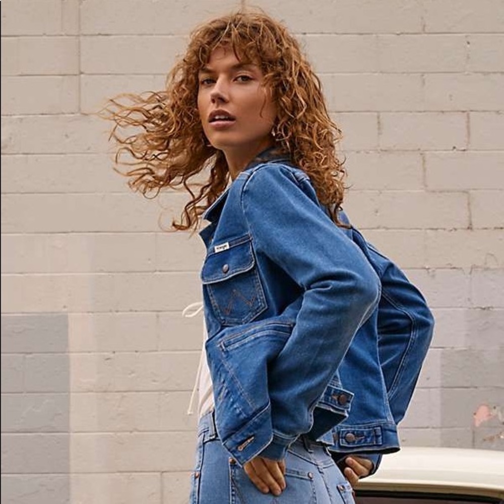 FREE PEOPLE x WRANGLER ICONS DENIM JACKET